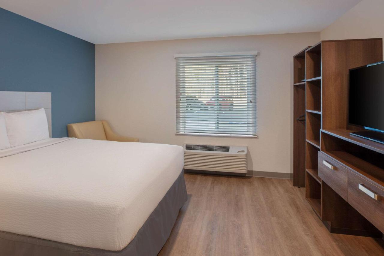 Woodsping Suites Washington Dc East Arena Drive Lake Arbor Luaran gambar