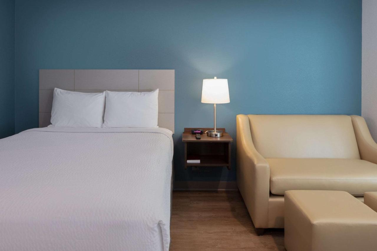 Woodsping Suites Washington Dc East Arena Drive Lake Arbor Luaran gambar