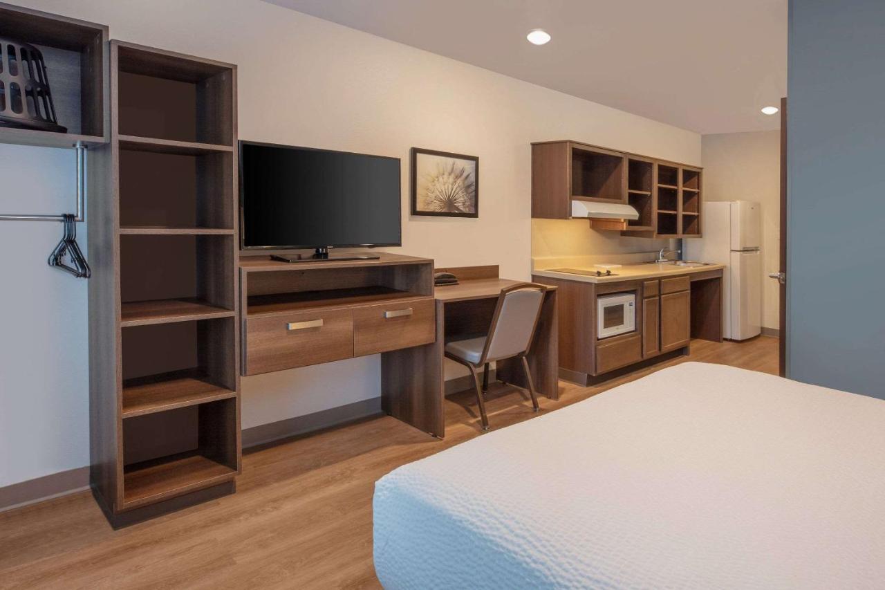 Woodsping Suites Washington Dc East Arena Drive Lake Arbor Luaran gambar